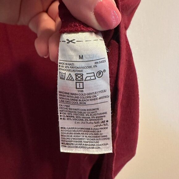 Old Navy Tank Top - Picture 3 of 4